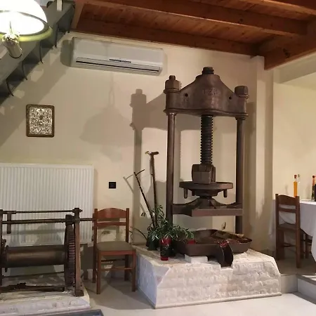 Old Olive House * Kourouklata