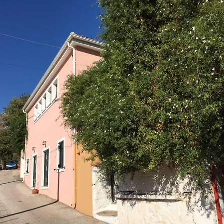 Old Olive House * Kourouklata