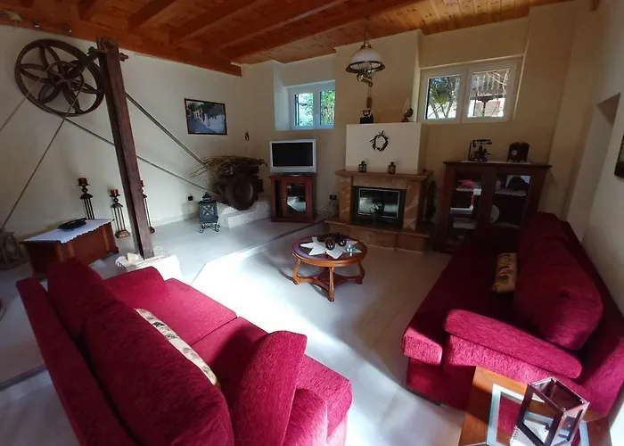 Old Olive House Willa Kourouklata