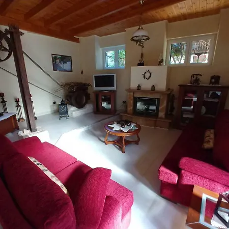 Old Olive House Villa Kourouklata